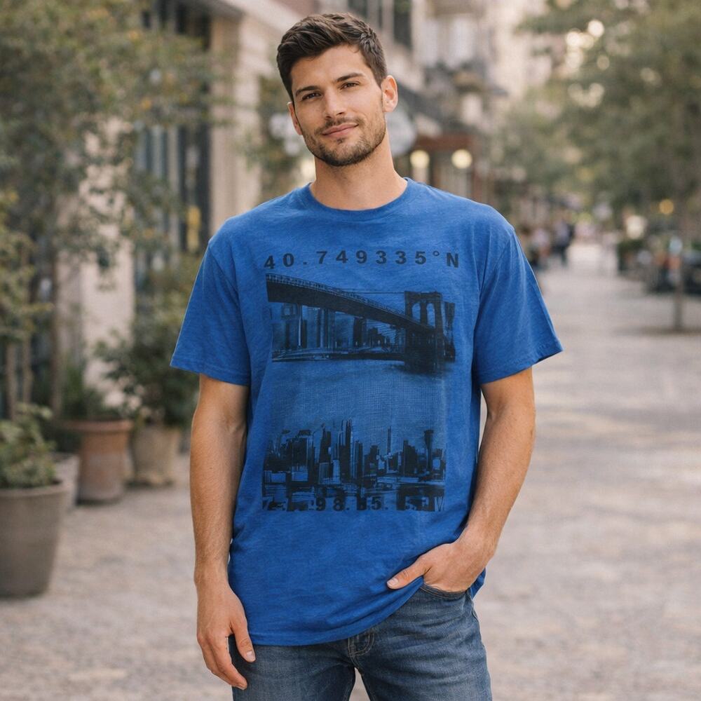 C22 Aeropostale Graphic T-Shirt Blue Casual Size Large